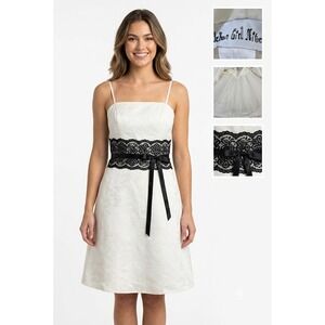 Vintage Urban Girl Nites Prom Dress Ivory Black Lace Y2K Evening Gown 2000s